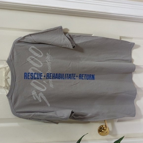 Sea World Rescue Men's Short Sleeve Double Sided Graphic Tee Size XL - Picture 5 of 5